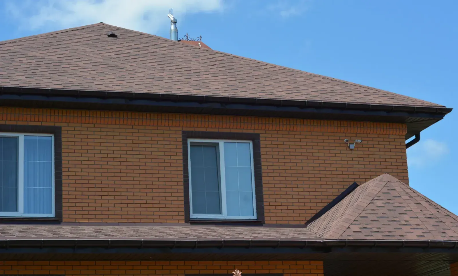 666a5bab5343b89921854cc6_roofing-18-p-1600.webp