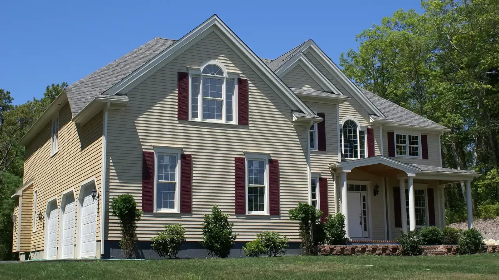 687f361b024d4008c49487f8_siding-4-p-1600.webp