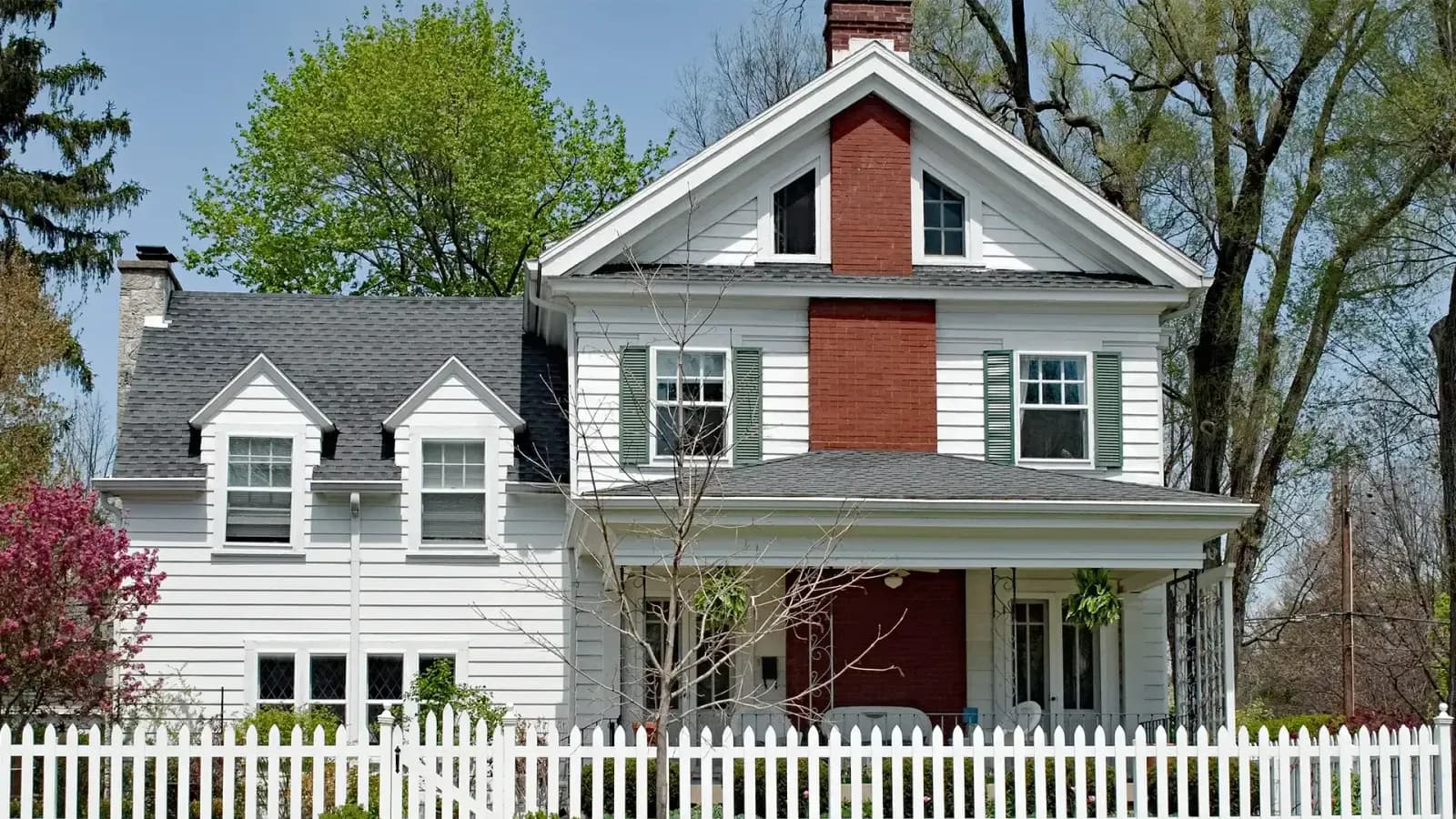 687f36c1ead7c02083d872b0_siding-8-p-1600.webp