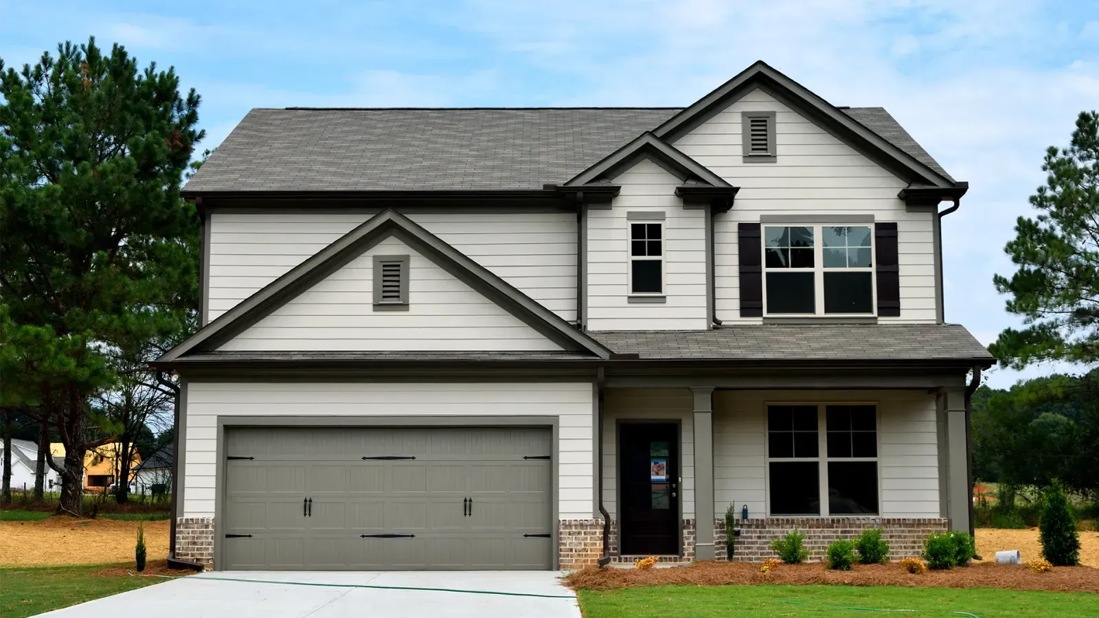 68af75e10cc4d2ebaa016e1e_siding-1-p-1600.webp