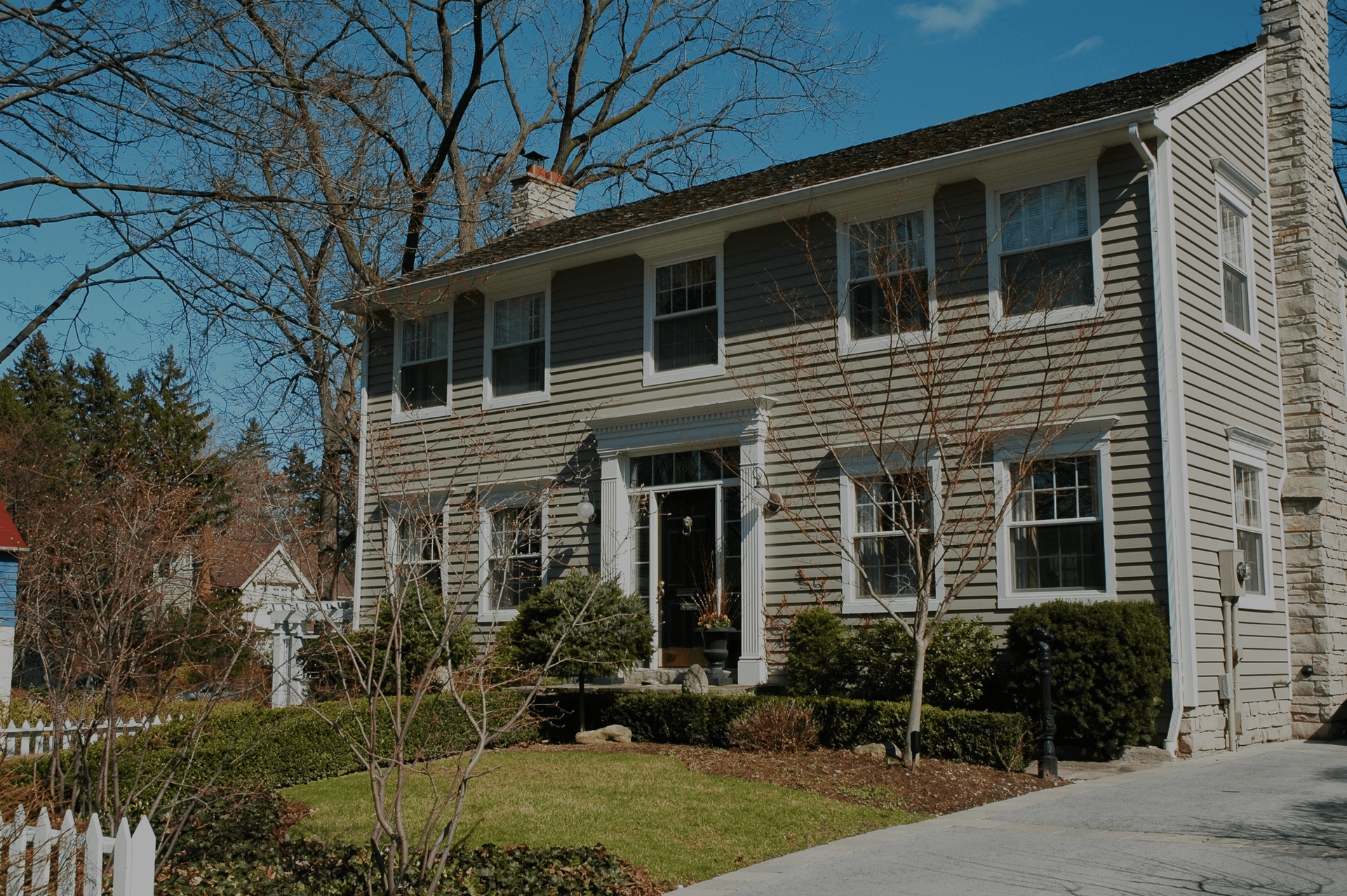 bigstock-House-With-Siding-535777 2 (1).png