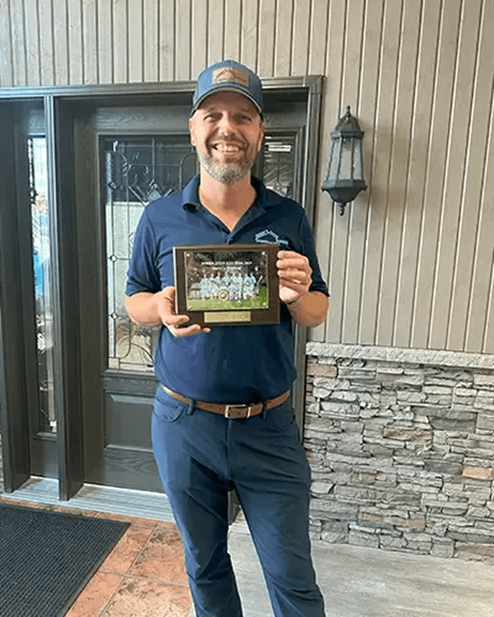 imgi_4_68aed65e5f7d509ffbc14ecb_community-page-content 1.png